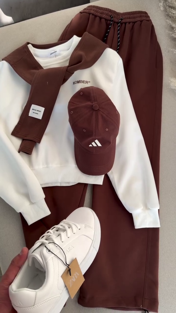 Cozy & Chic Women’s Winter Fashion