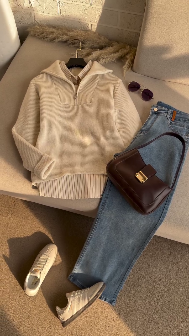 Everyday Chic Women’s Outfit