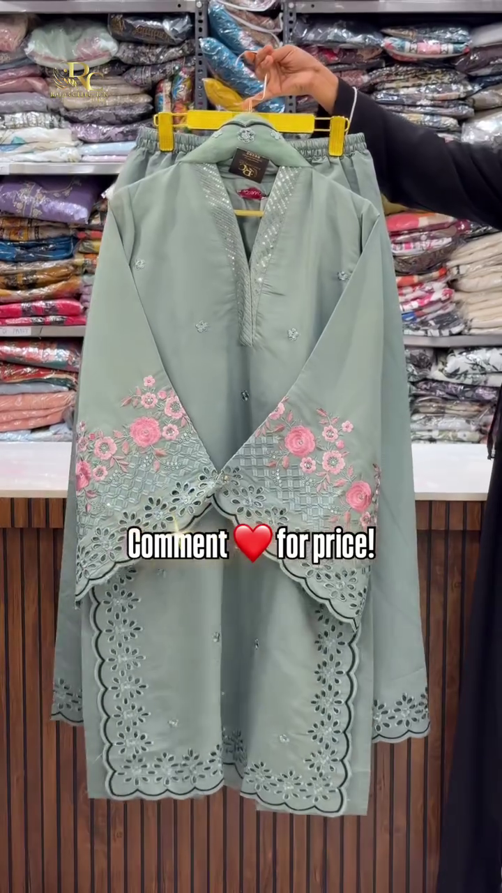 Trendy Winter Knit Sweater