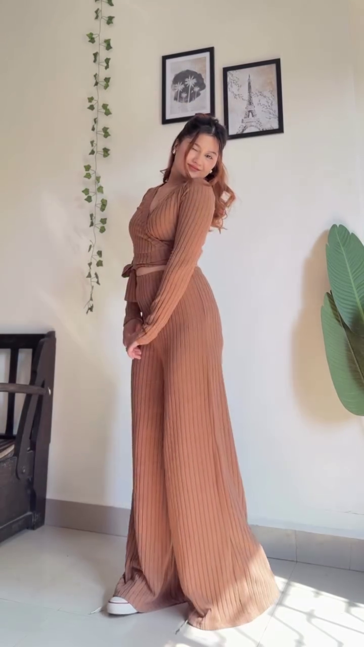 Timeless Contrast, Modern Power