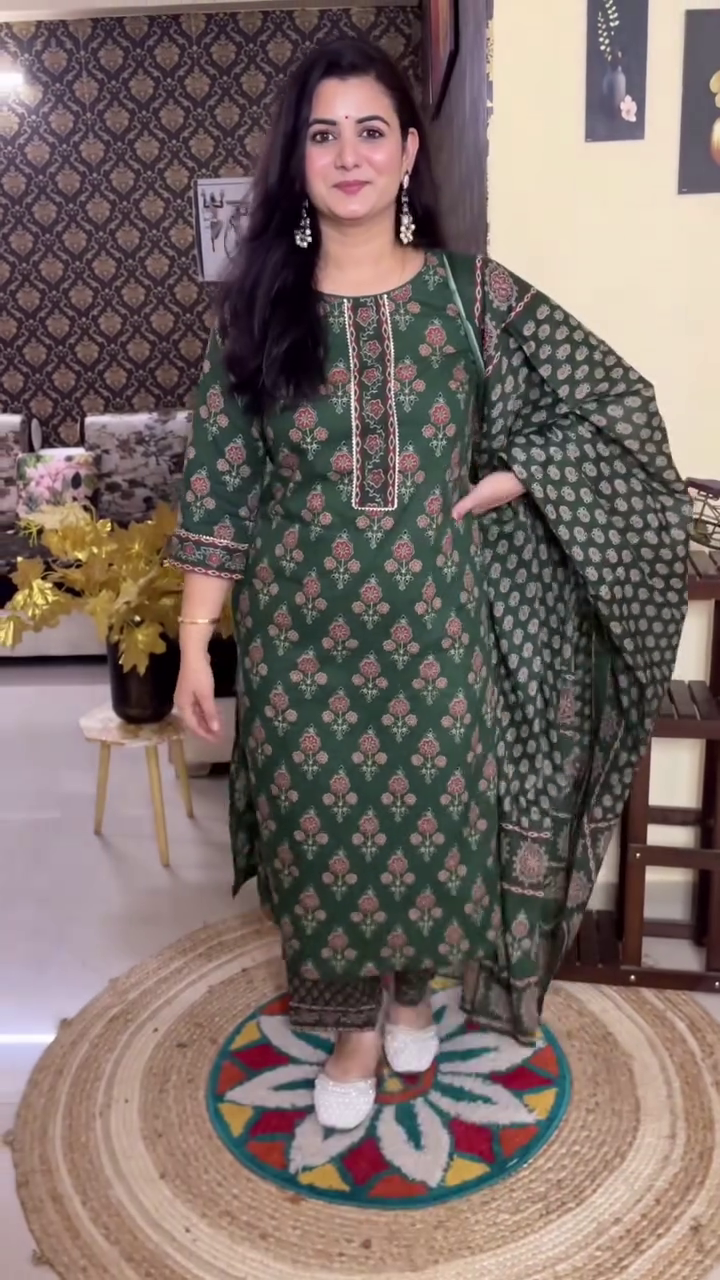 Tropical Bloom Tiered Midi Dress