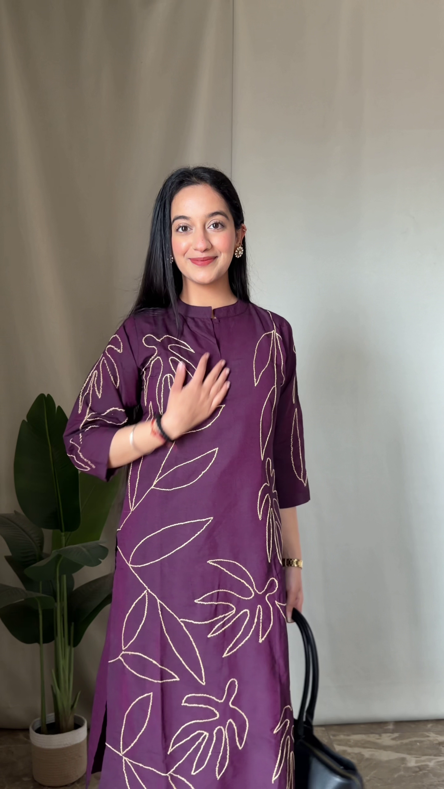Elegant Plum Leaf Print Kurta