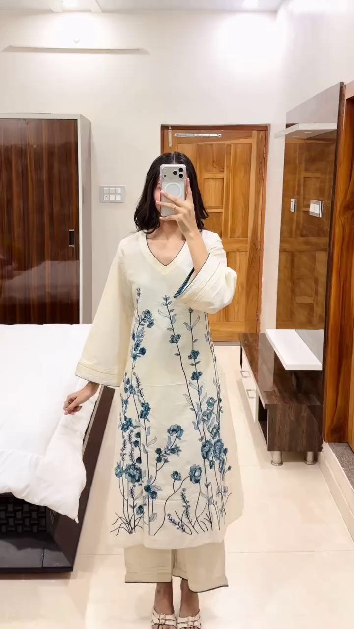 Ivory Blue Floral Kurta Set