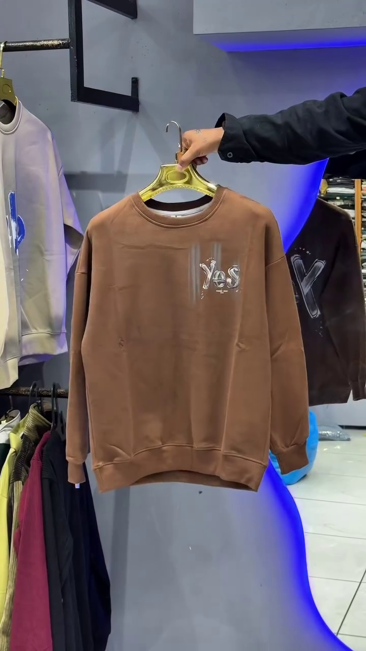 Oversized Long Sleeve Sweatshirt