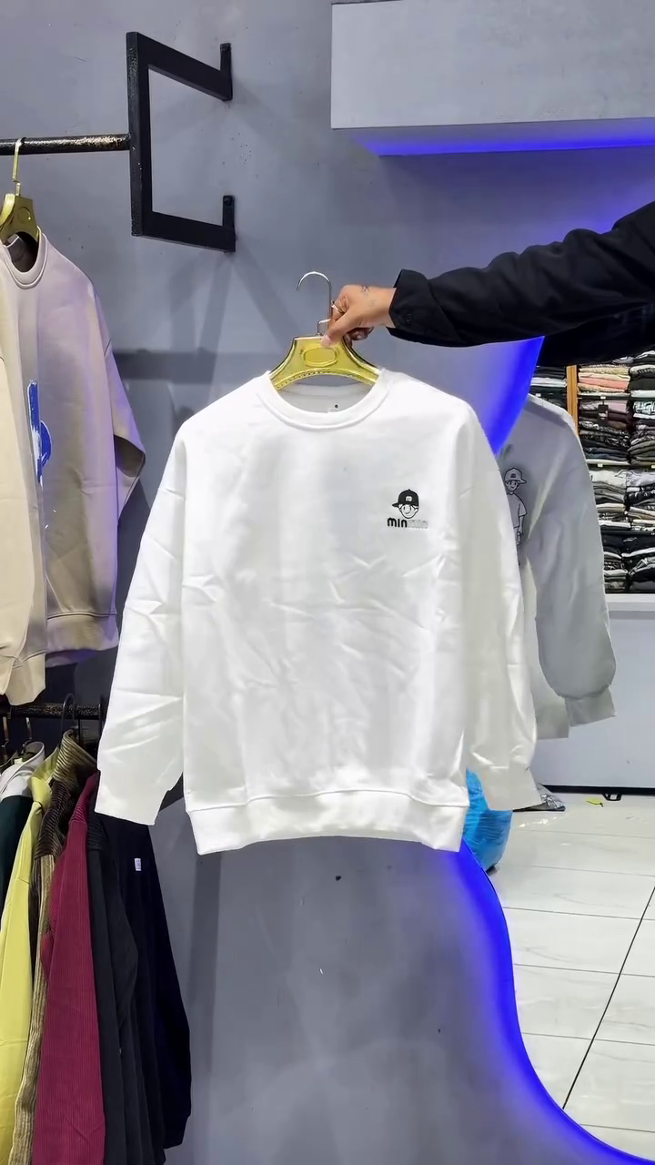 Oversized Long Sleeve Sweatshirt