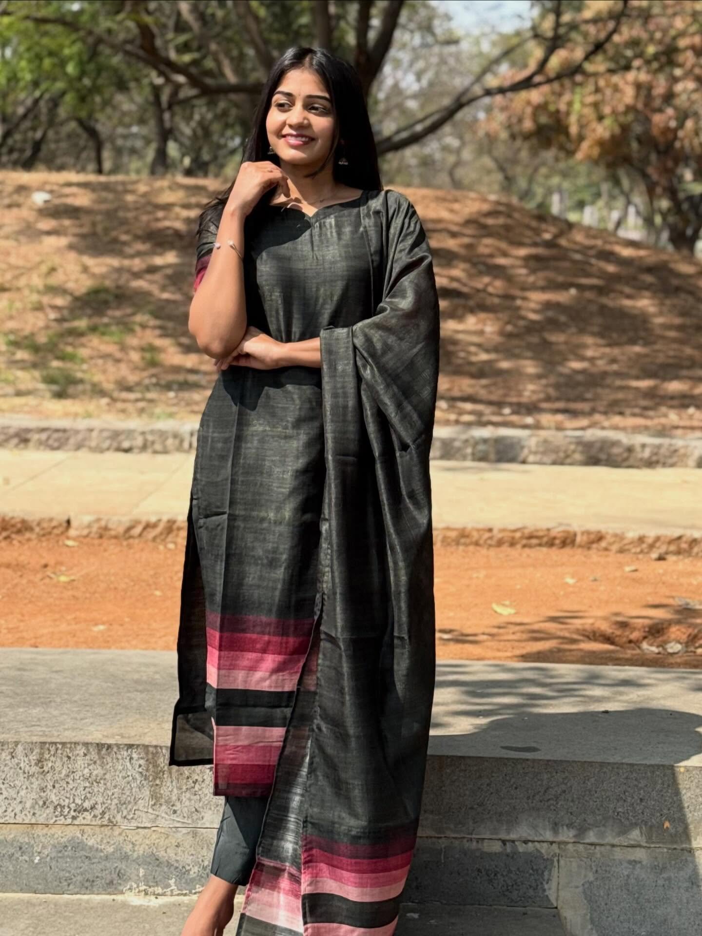 Classic Grey Handloom Style Saree