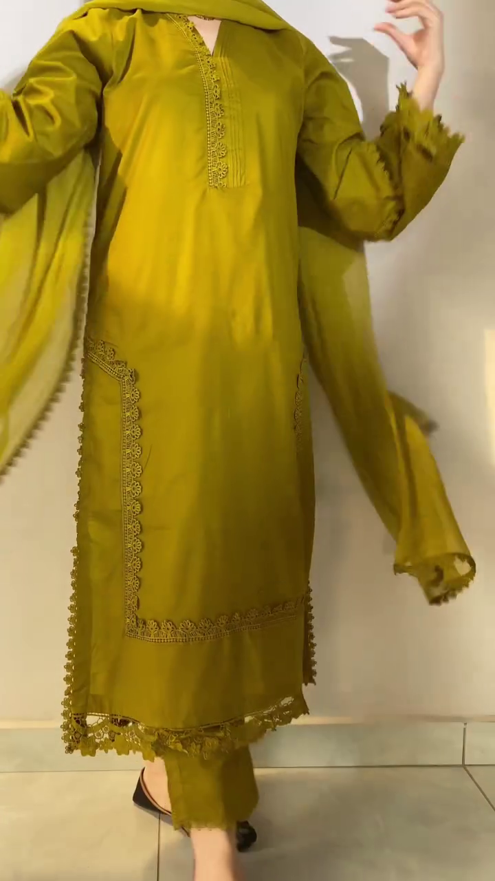 City Chic – Where Confidence Meets Comfort