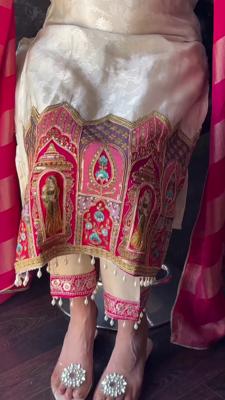 Street Luxe – Style That Speaks for You