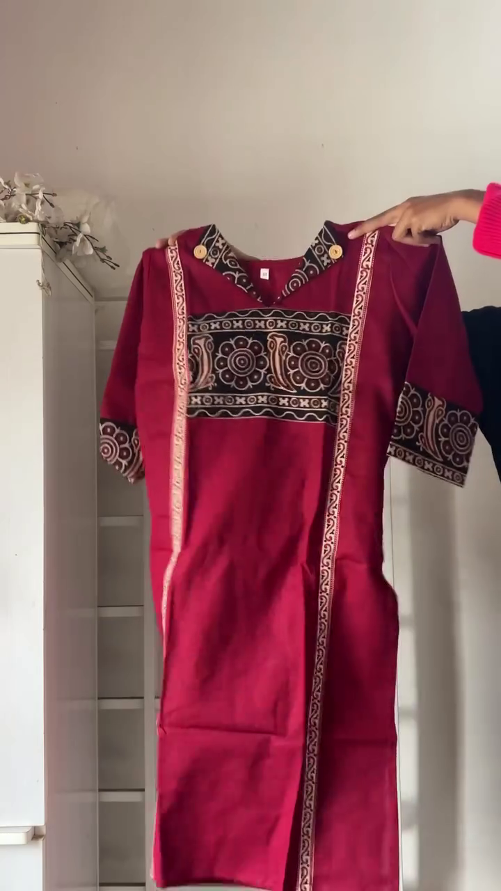 Green Sleeveless Kurti