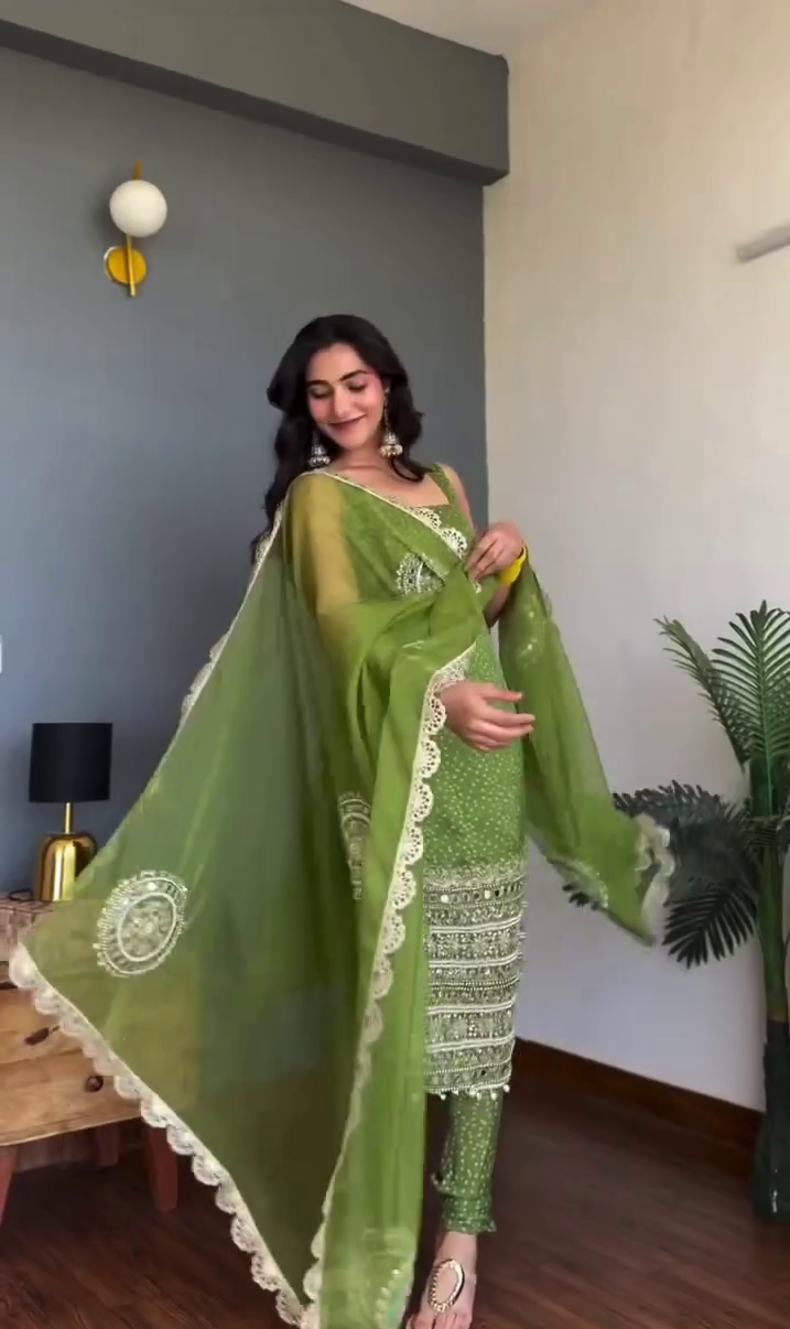 Green Printed Kurta Pant Dupatta Set