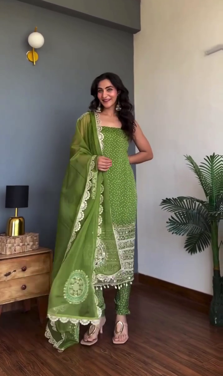 Green Printed Kurta Pant Dupatta Set